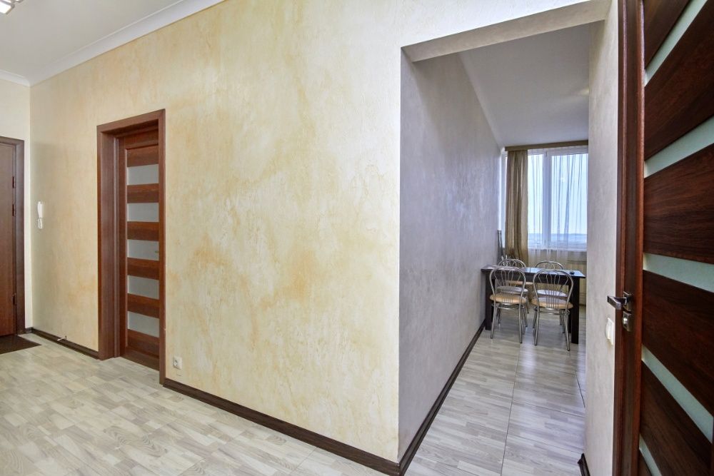 VIP роздільні кімн. кухня диван, Помірецька,9