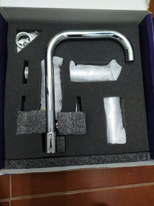 Vendo torneira misturadora de cozinha com filtro