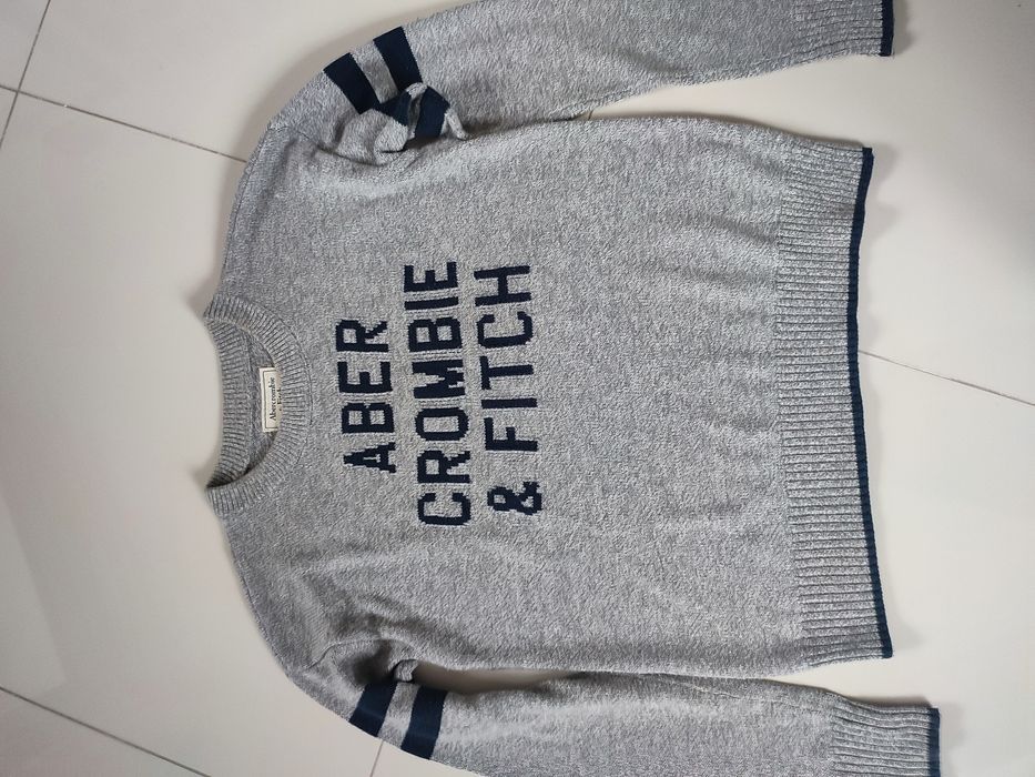 Sweter męski Abercrombie &Fitch rozmiar S stan bdb