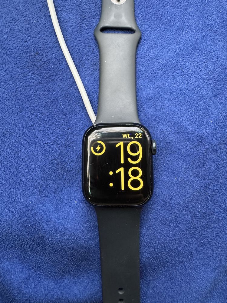 Apple watch series 8 GPS+cellular