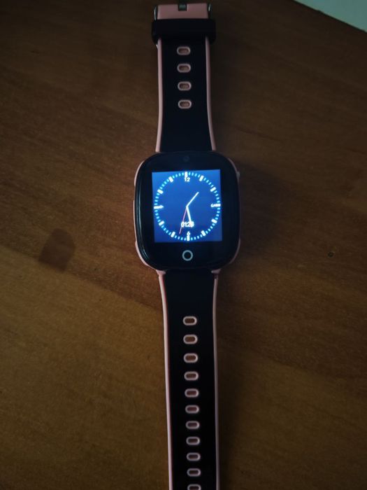 Продам часы smart watch HW11 pink