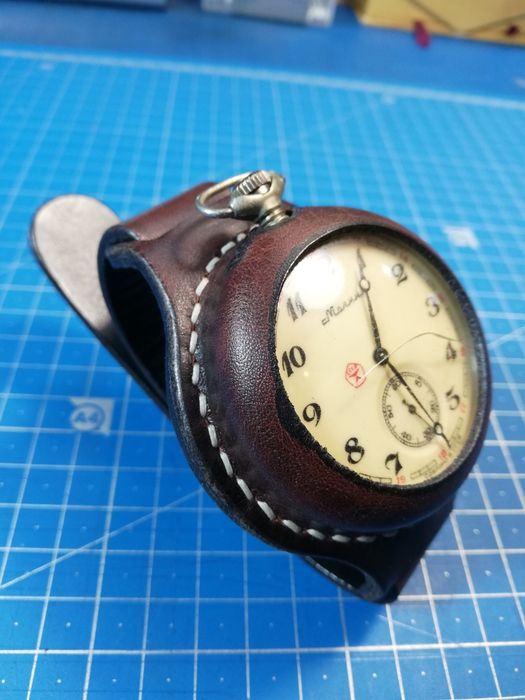 Окопный - траншейный ремешок для карманных часов.