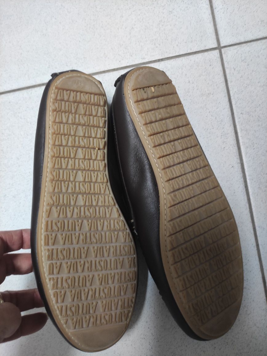 Mocassins em pele genuína azuis, em ótimo estado, T 37