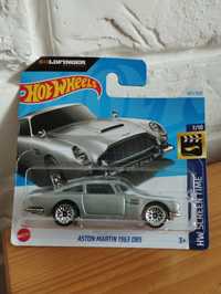 Hot wheels Aston Martin DBS Goldfinger