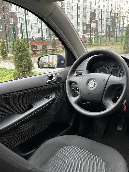 Skoda fabia  Двигун 1.4 МПІ Газ / бензин