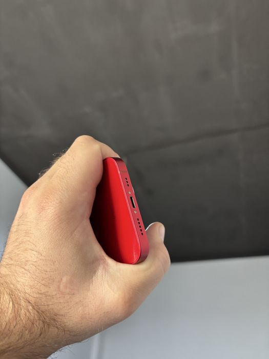 Apple iphone 13 128 gb червоний айфон з коробкою