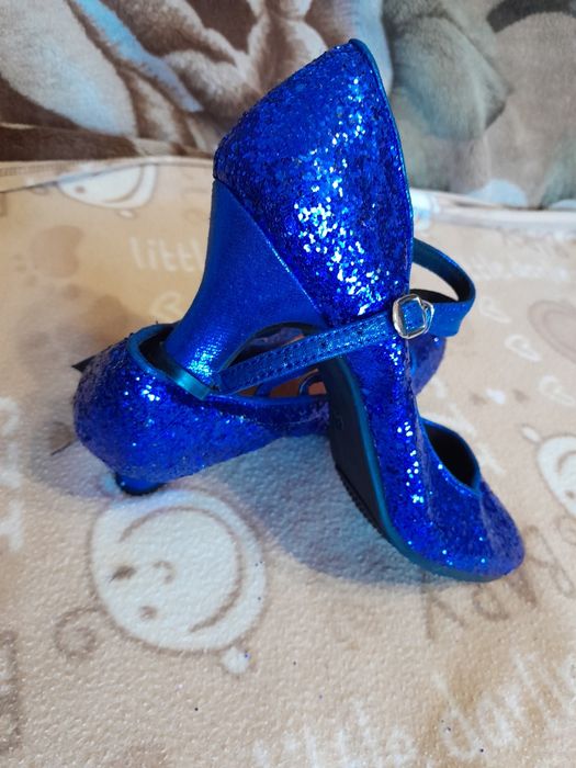 Праздничные  туфли от25  - 37 размера