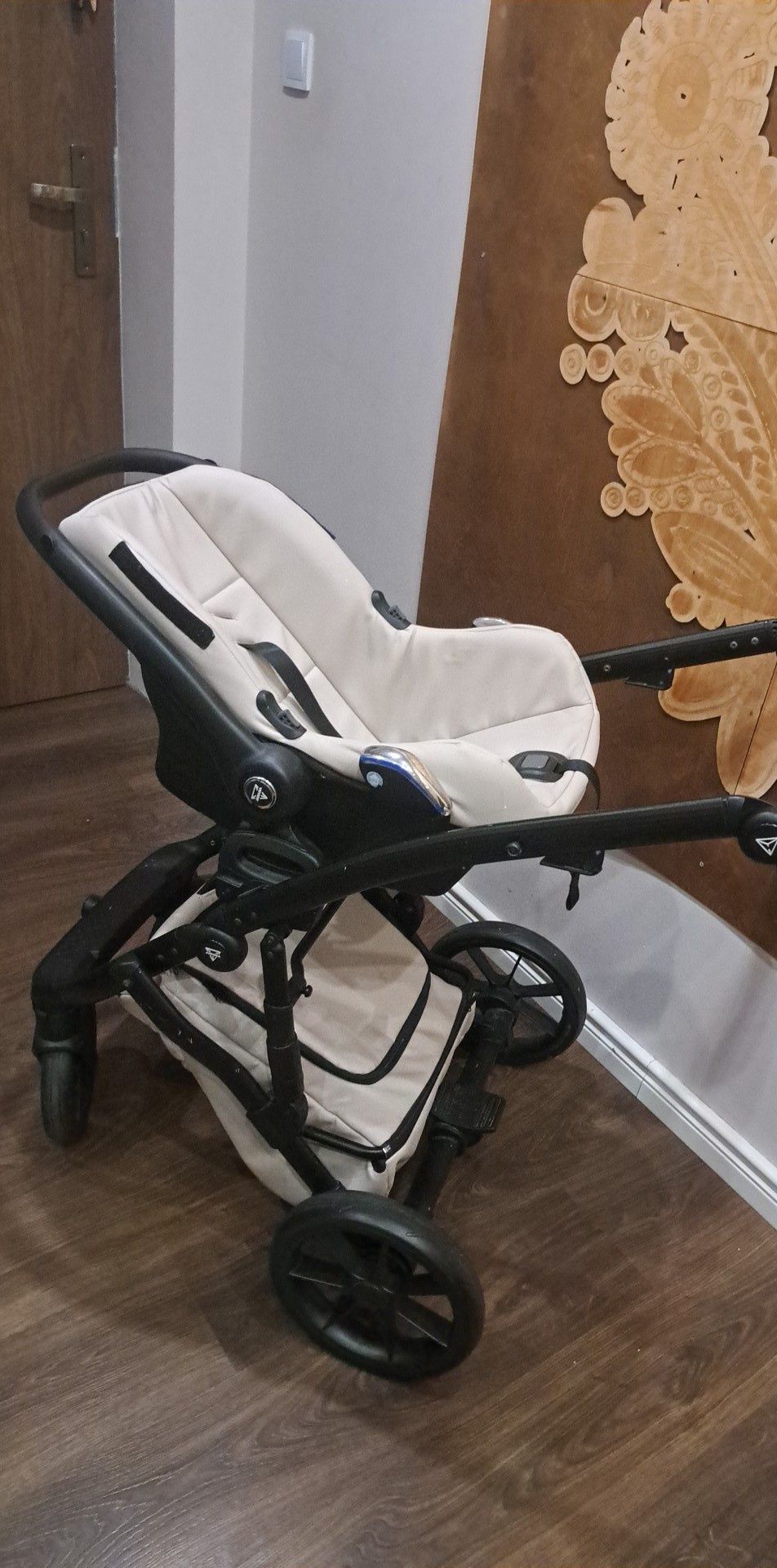 Wózek dziecięcy Junama Space – komplet 3w1, stan bdb
