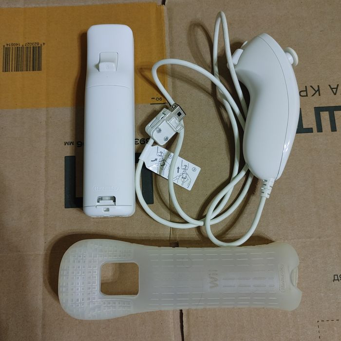 Nintendo Wii remote motion PLUS INSIDE +nunchuk для Wii,Wii mini,Wii U