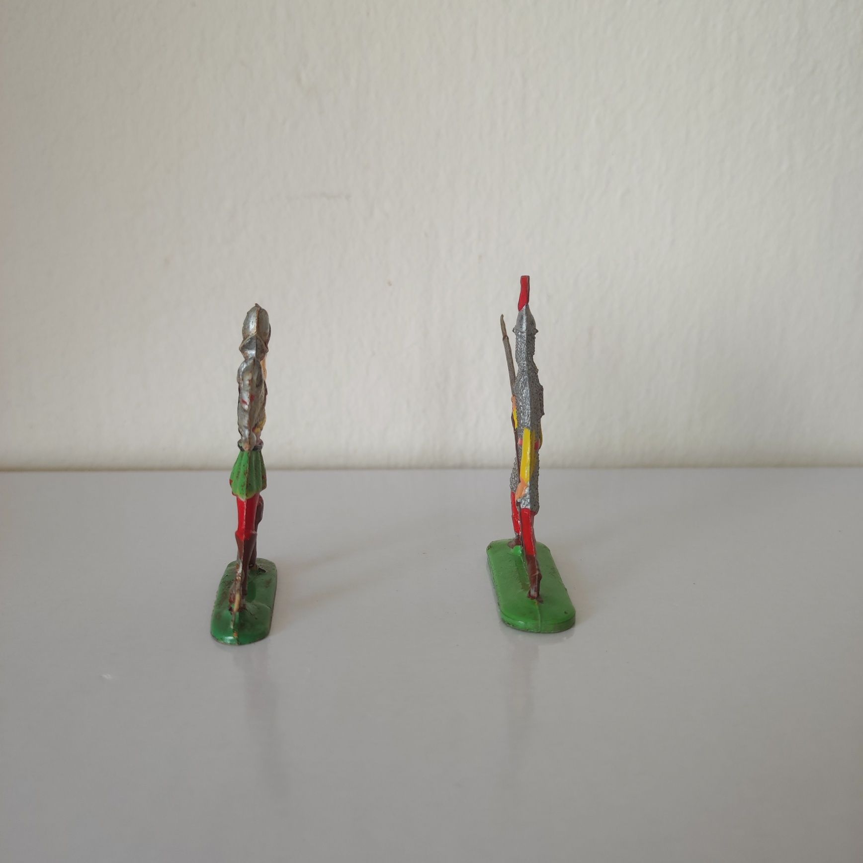 Figurki rycerzy 2 szt.