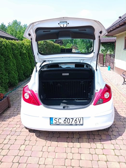 Sprzedam Opla Corsę D 1,0