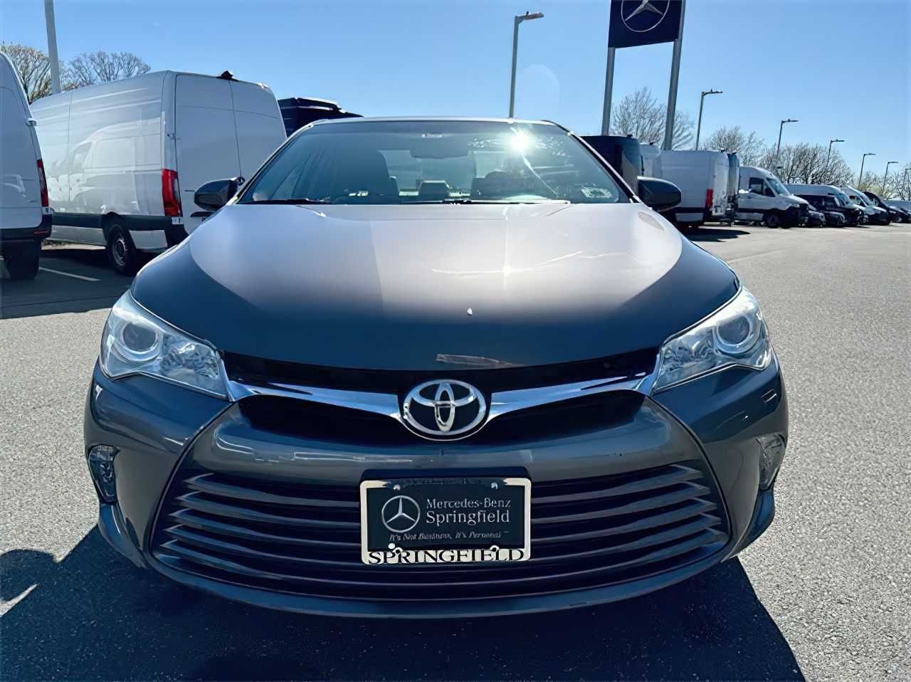 Toyota Camry 2016