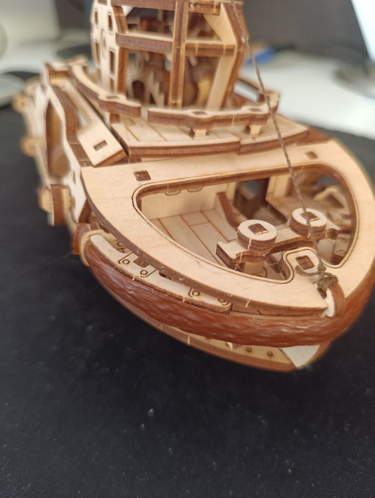 Holowniki U Gears statek model mechaniczny