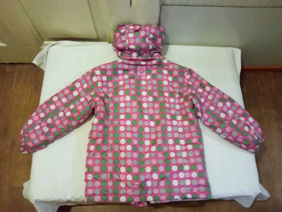 Курточки весна Trespass и зима TU на рост 122-128-134 см 7-8-9 лет