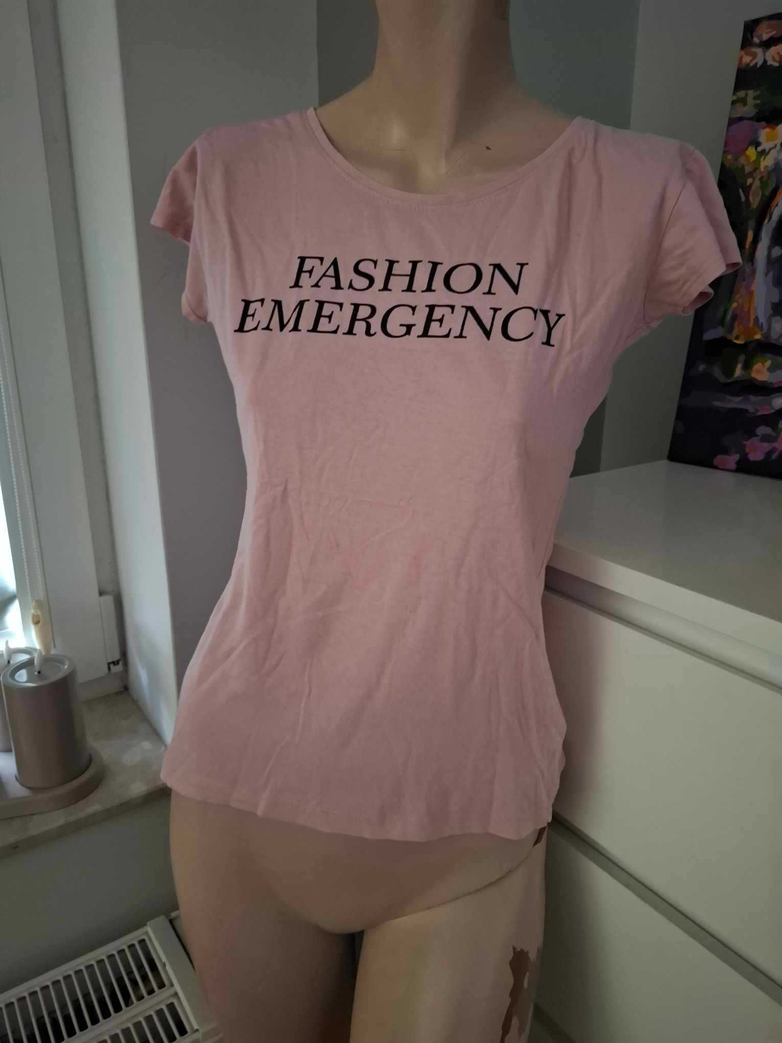 M 38 Sinsay pudrowo różowa koszulka różowy T-shirt pudrowy róż