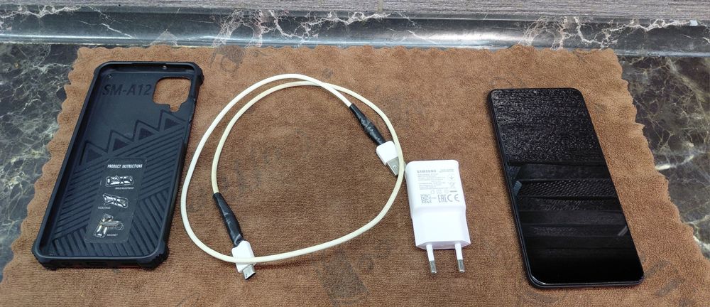 Продам Samsung A12 32/3.