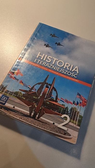 Historia i teraźniejszość 2