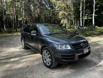 Volkswagen Touareg 4.2 V8 | 2004 | USA | Pneumatyka | 170 tys. km