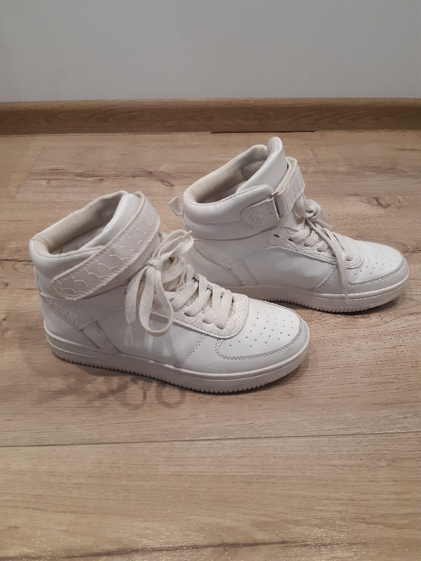 Buty białe 37 sneakersy