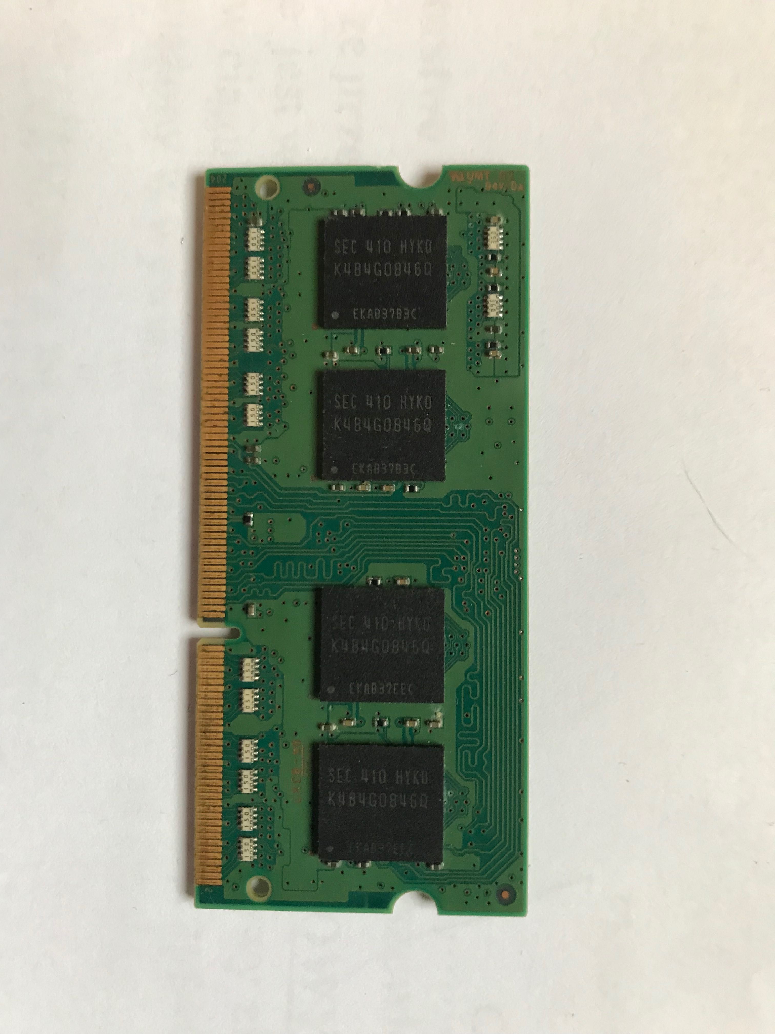 Pamięć RAM DDR 3 4GB PC3L-12800U-11-12-B4