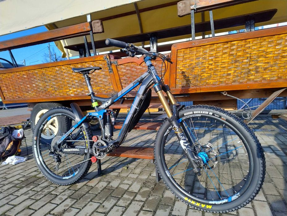 Mondraker Prayer + Fox Kashima Racing 180+Rockshox Vivid Air R2C.