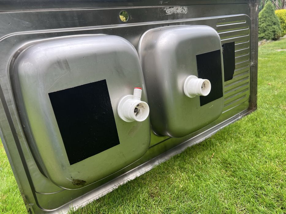 Zlewozmywak dwukomorowy z ociekaczem