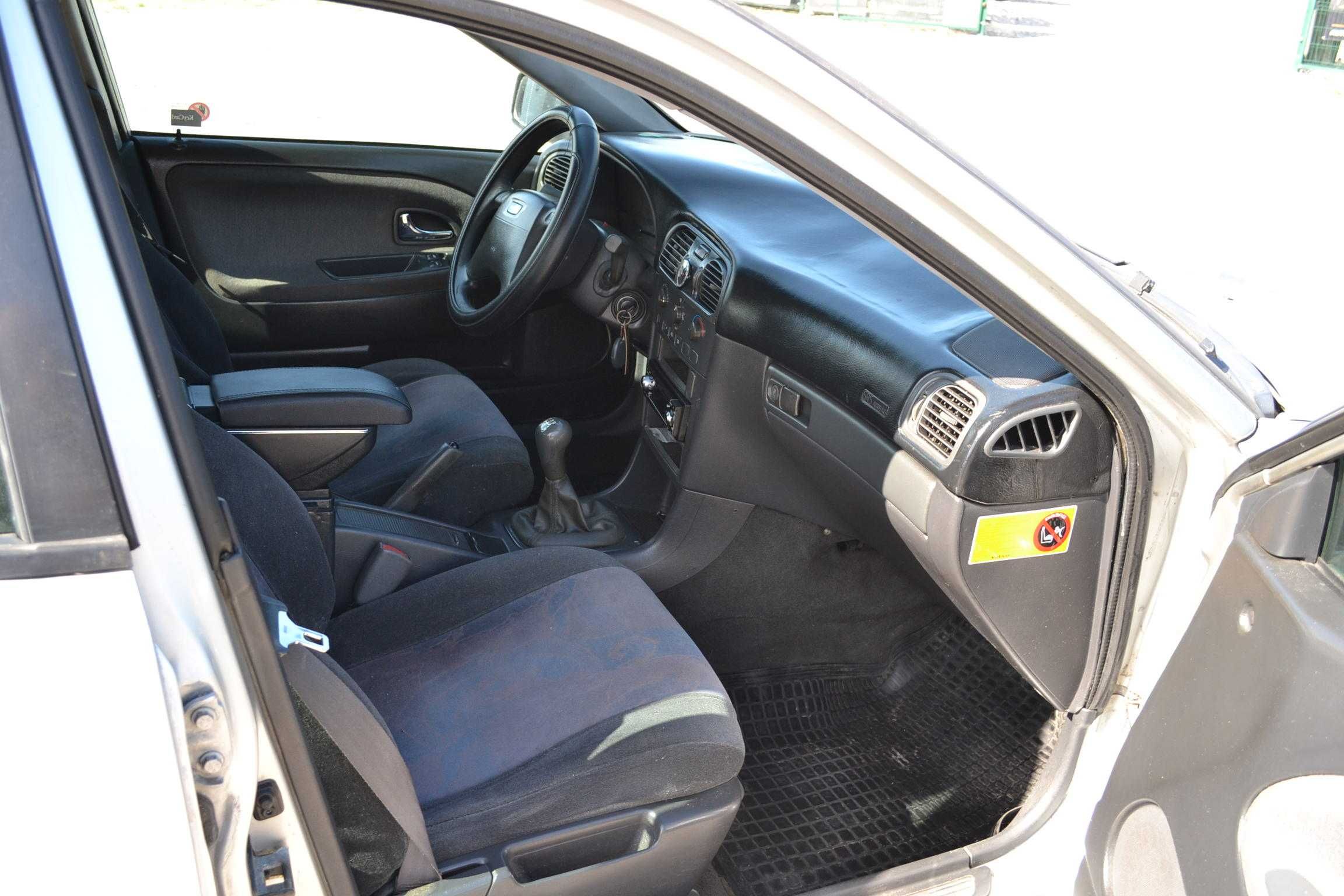 Volvo - S40  1.9 cm Diesel , klimatyzacja , okazja !!