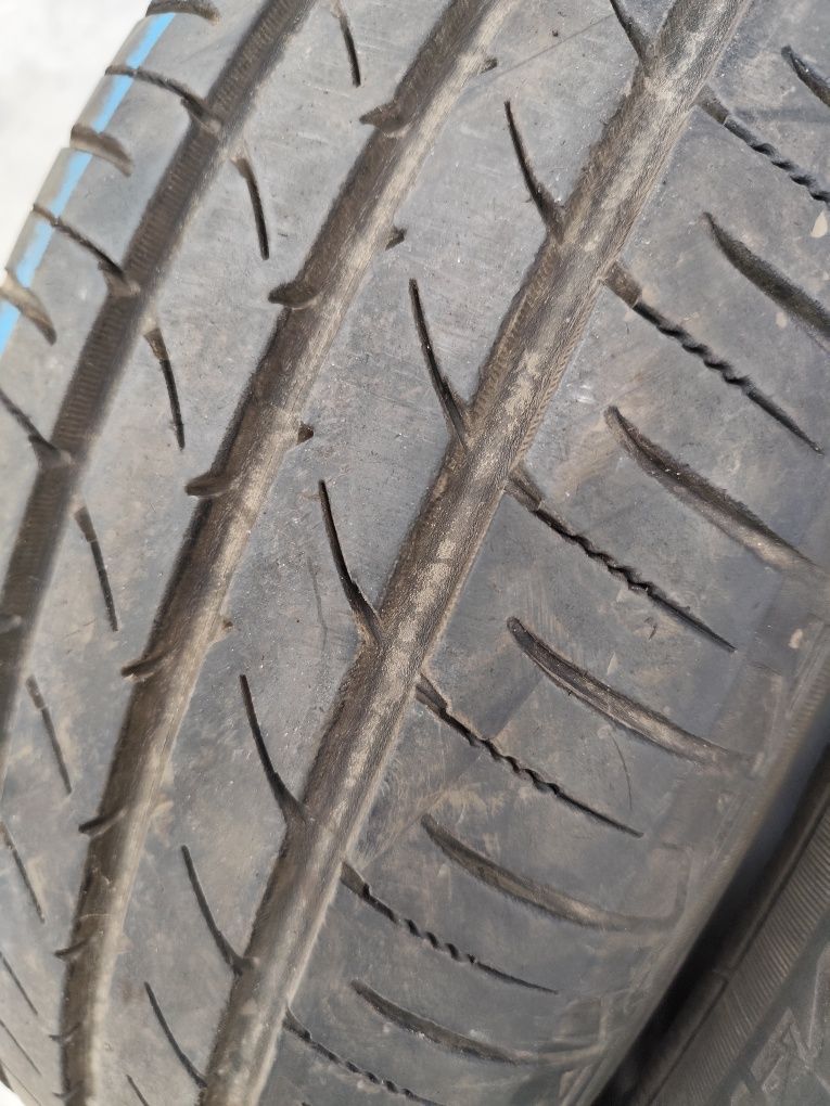 Pneus 195/65r15 Toyo Nanoenergy 90% piso