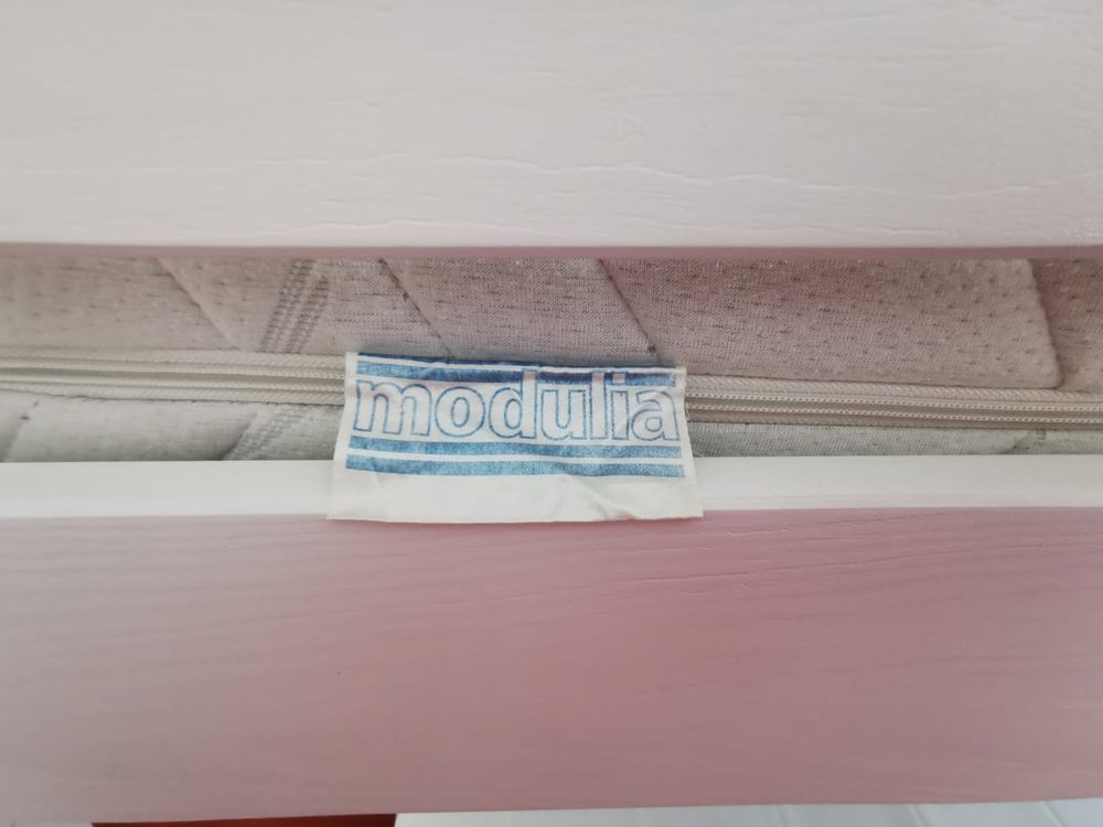Sprzedam łóżko piętrowe
