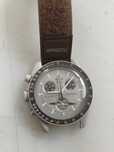 Zegarek Omega x Swatch So33T100, inspiracja Saturnem