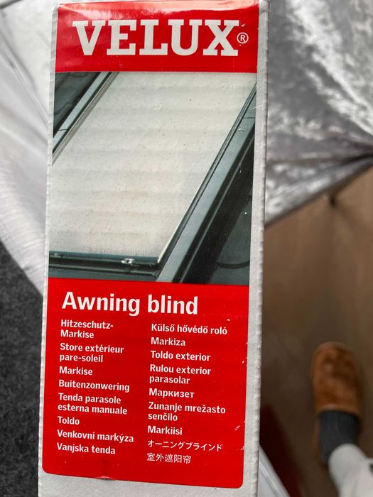 Markiza roleta na okno  dachowe Velux MHL 5060 MK00