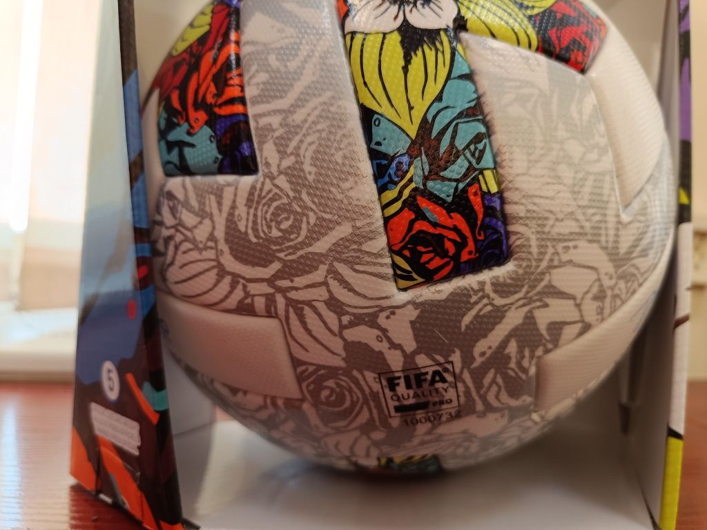 Piłka nożna adidas official match ball Omb Fifa pro