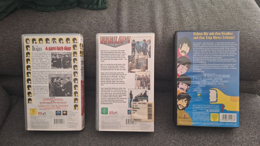 zestaw kaset VHS The Beatles  Elvis, vintage