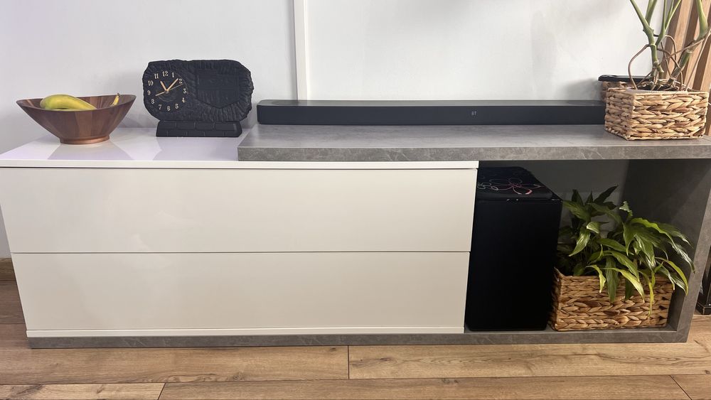 Komoda i stolik kawowy