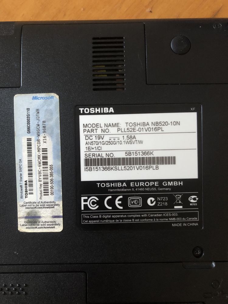 Нетбук Toshiba