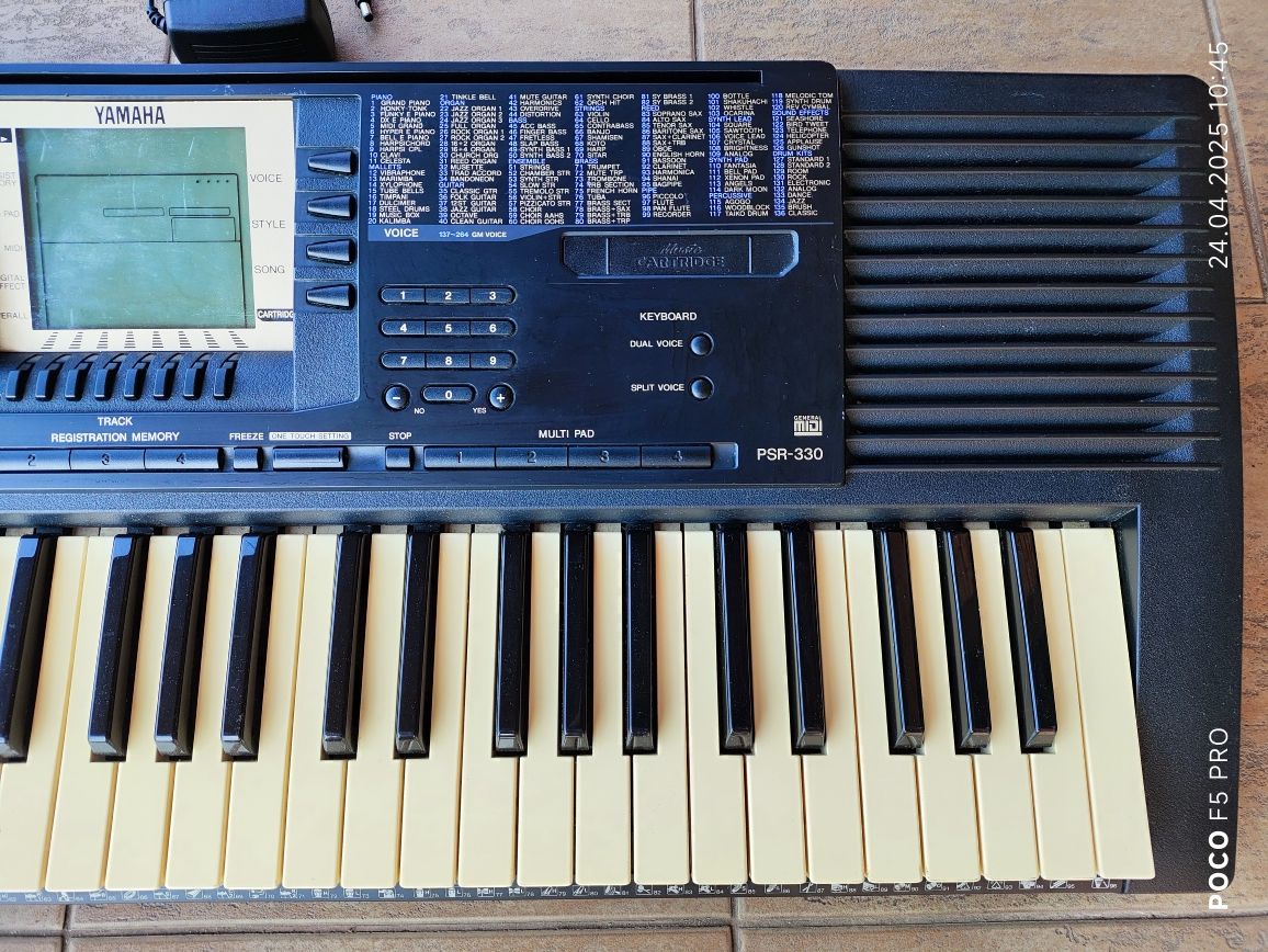 Синтезатор Yamaha PSR-330 динамічна клавіат Midi-секвенсор