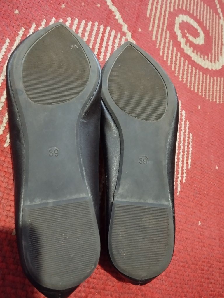 Балетки.   39 р.