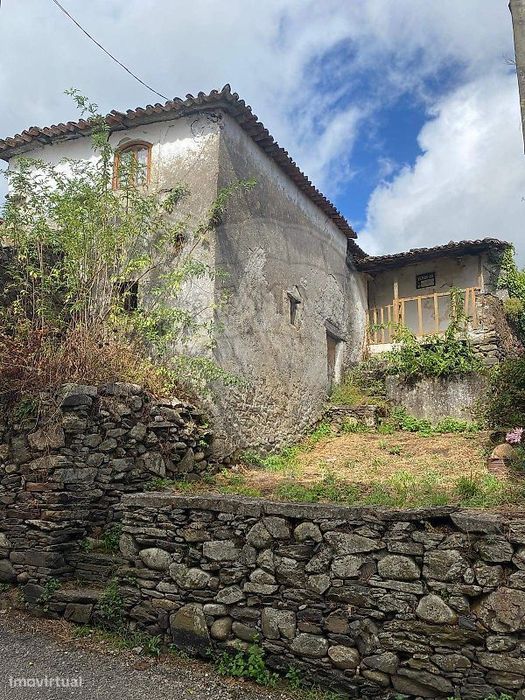 Moradia T2 para venda