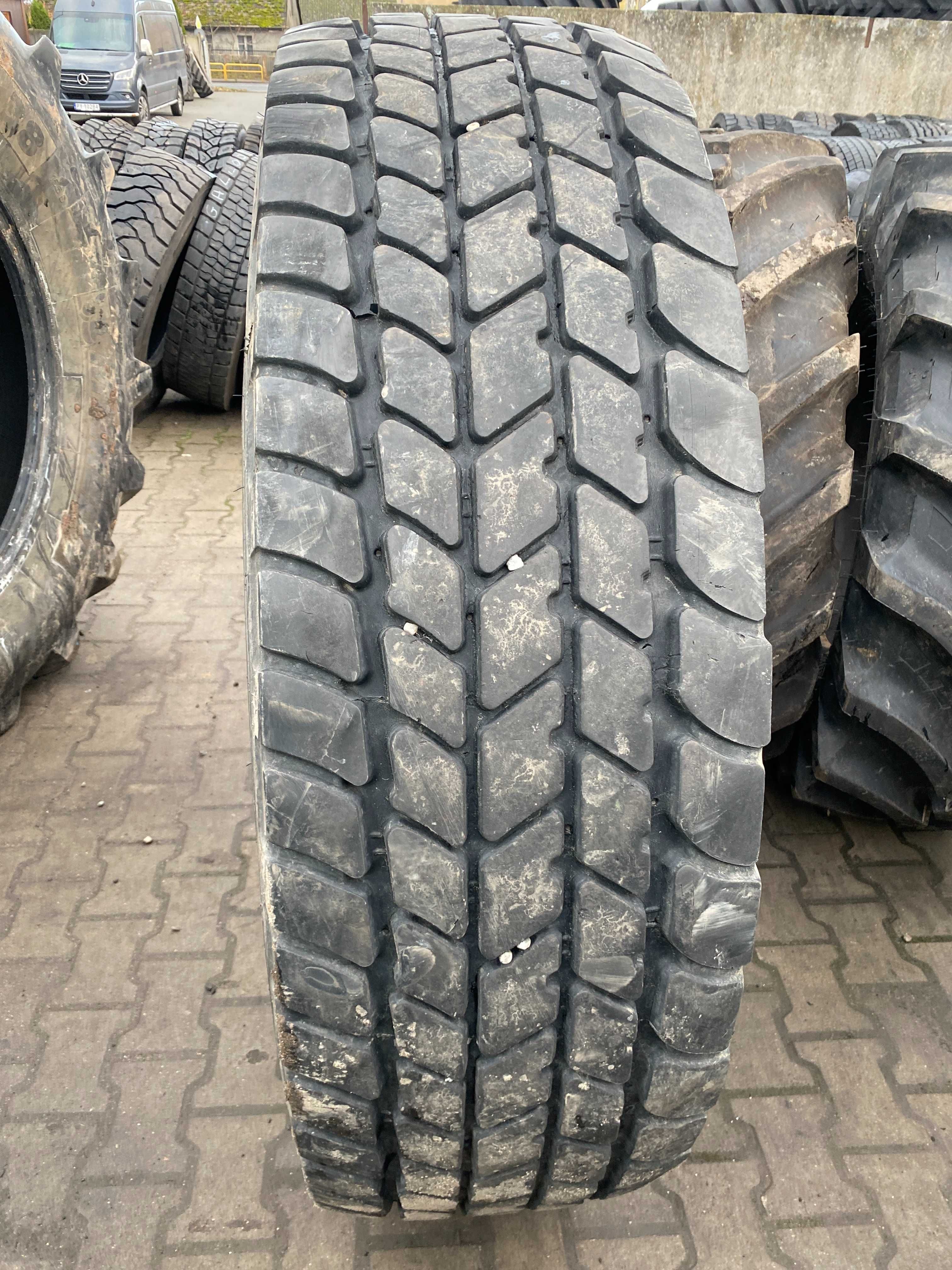 445/95r25 Michelin