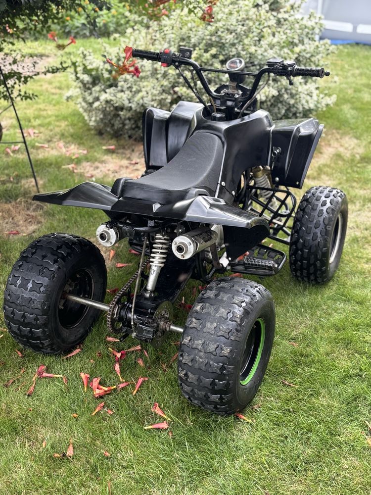 Quad bombardier 125 3+1