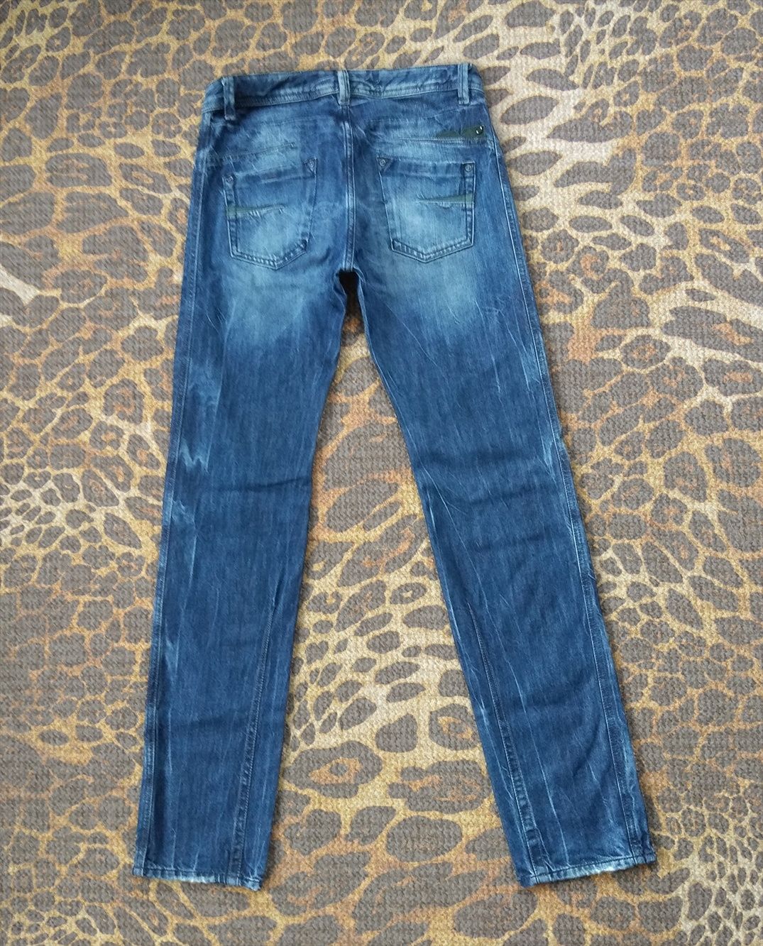 DIESEL Darron джинсы оригинал (W30 L34)