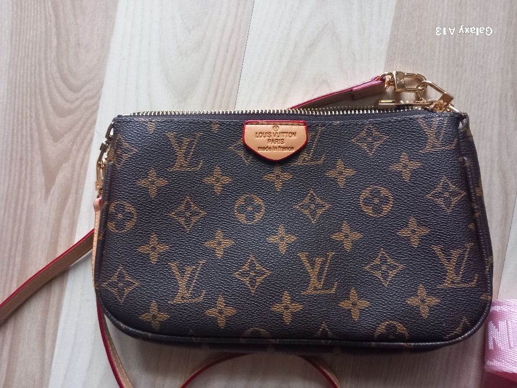 Louis vuitton mała torebka na ramię