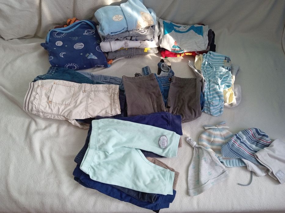 Paka 40 ubranek r.68 jesień zima bdb