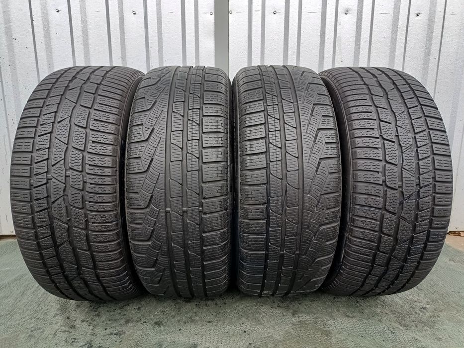 Opony zimowe 225/50/17 Continental Pirelli