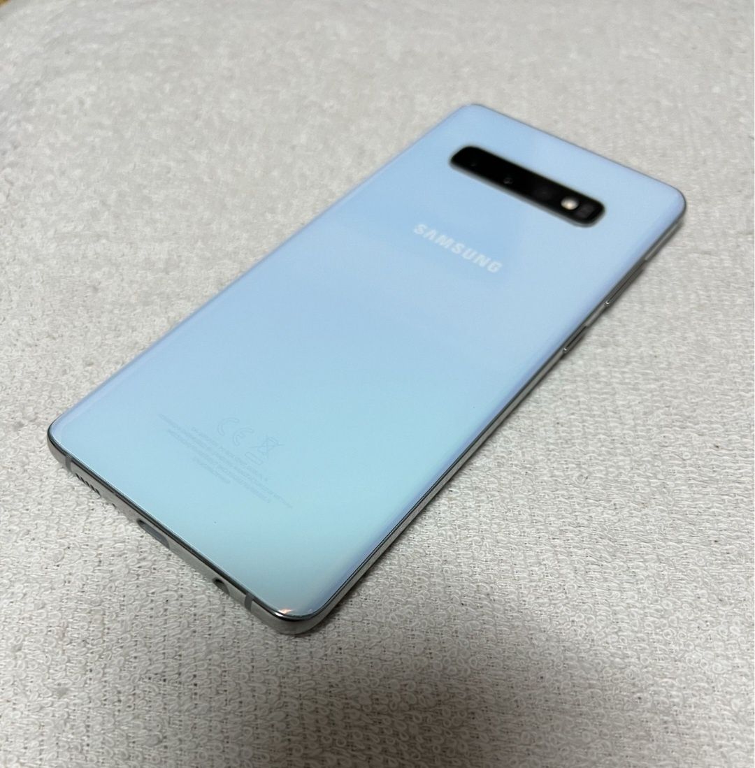 Troco  o vendo Samsung s10 plus como novo