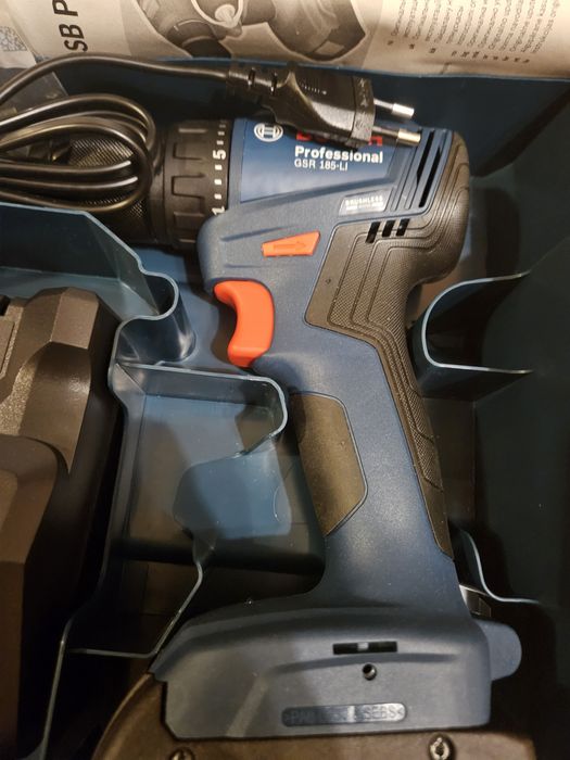Zestaw narzędzi bosch professional wkrętarka klucz udarowy/zakrętarka