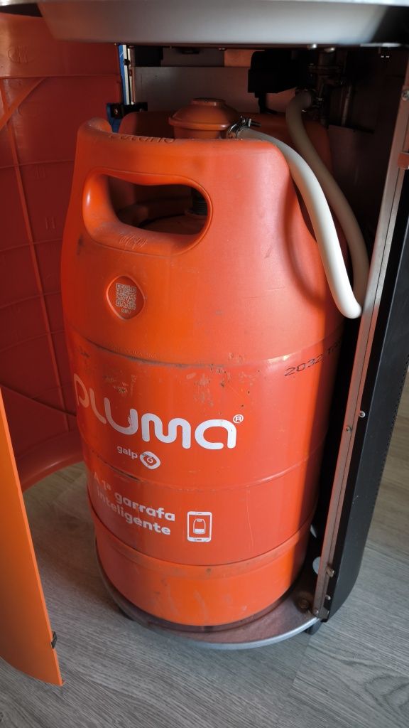 Aquecedor a gás + botija Galp pluma