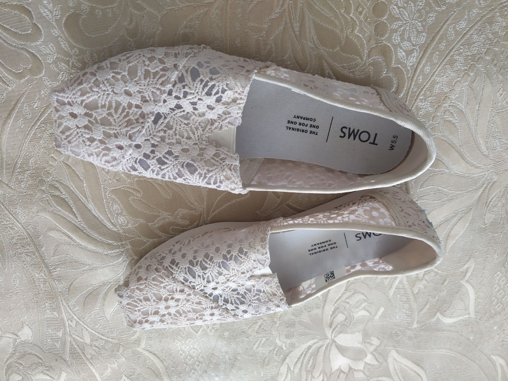 Toms. Розмір: 36.