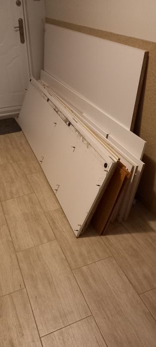 Opal plyty z szafy na opal, na drzwiach szklo lakobel do zbicia