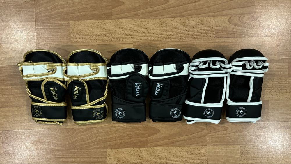 Перчатки Venom для MMA/тайский бокс на 8 oz